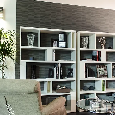 Paramount Bay Penthouse *