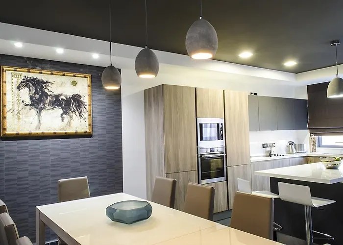 Apartment Paramount Bay Penthouse *