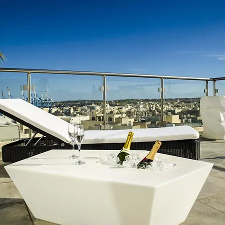 Paramount Bay Penthouse