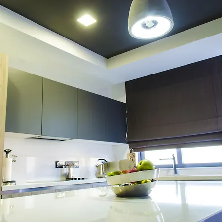 Paramount Bay Penthouse דירה *