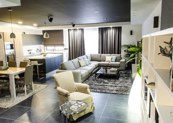 דירה Paramount Bay Penthouse